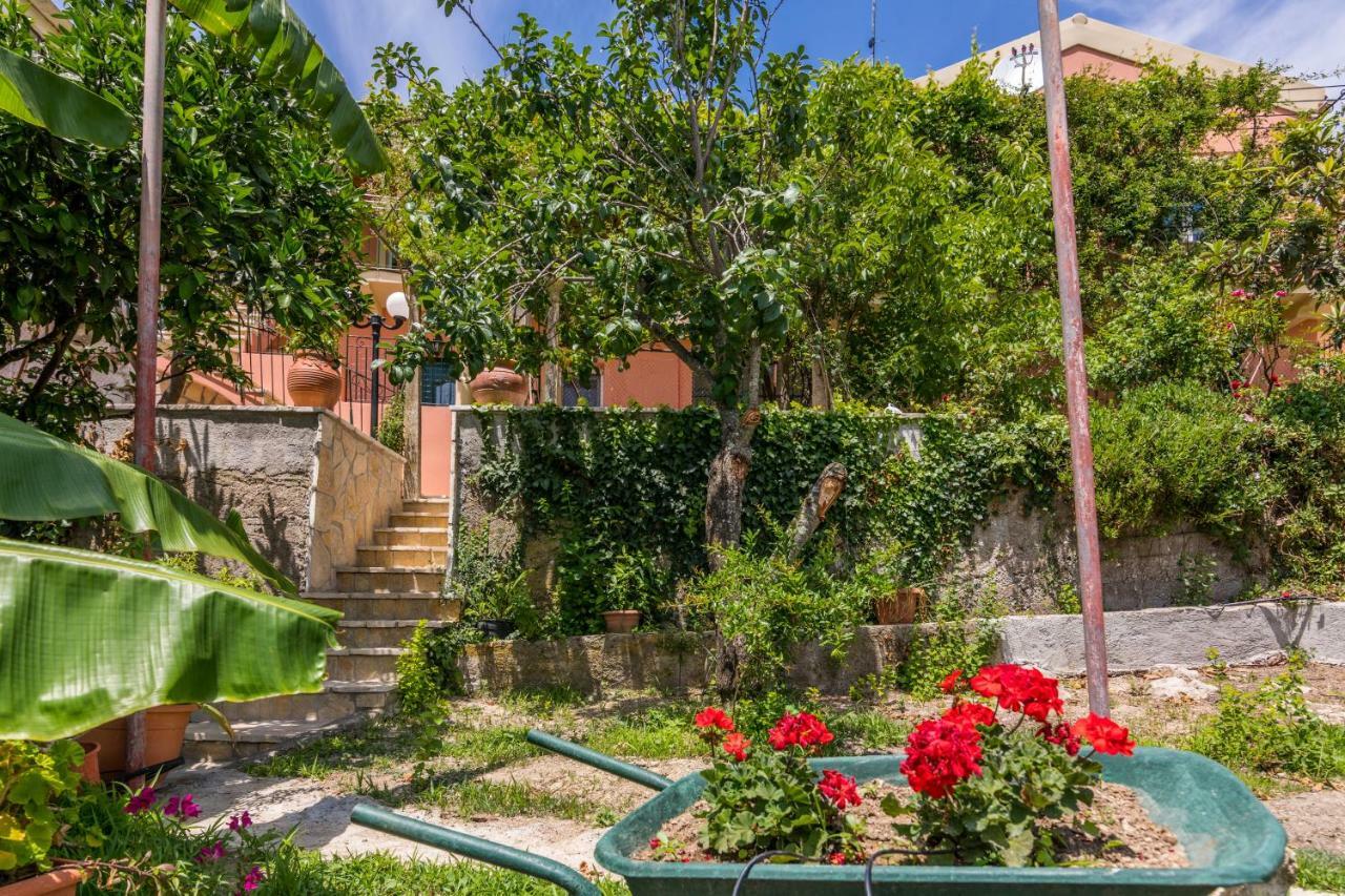 Milena'S Country House Pelekas Dış mekan fotoğraf